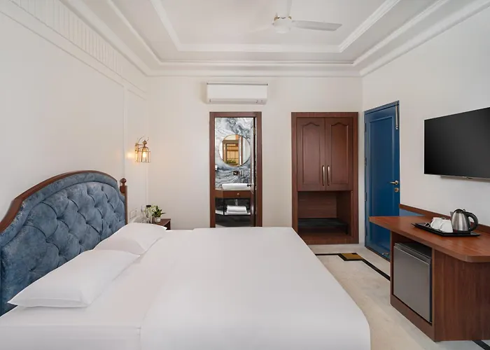 Hotel Ganga Maiya