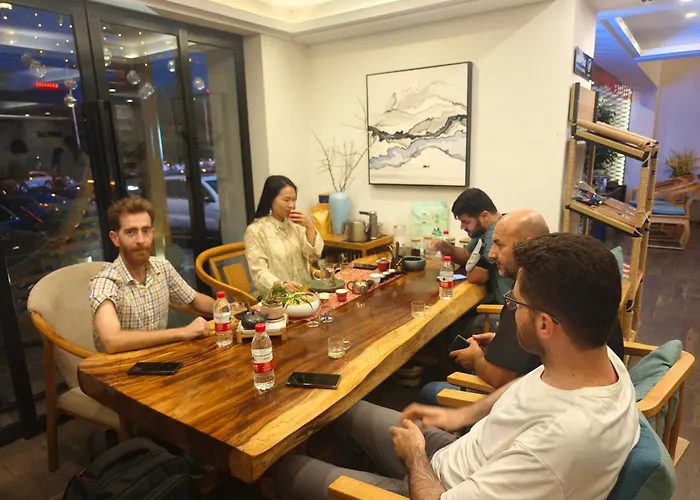 Xiangxi Love Yangyun Hotel