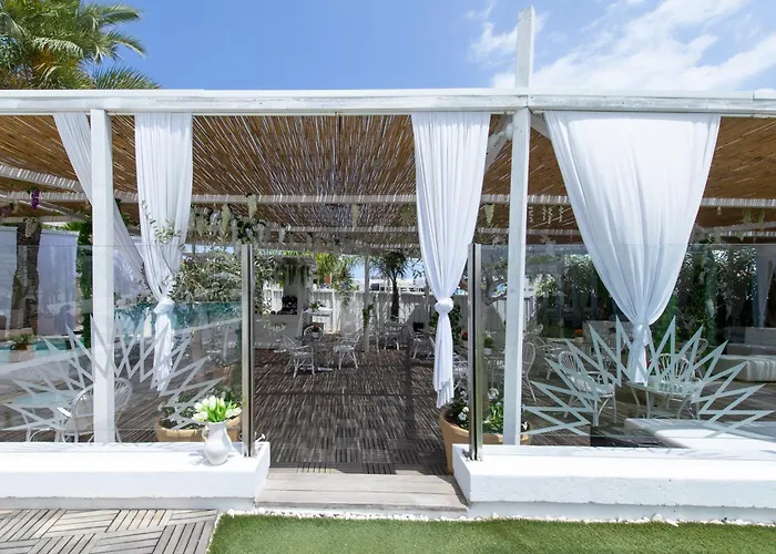 Bianco Riccio Suite Hotel