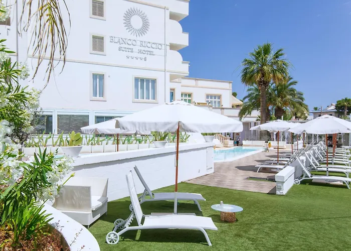Bianco Riccio Suite Hotel
