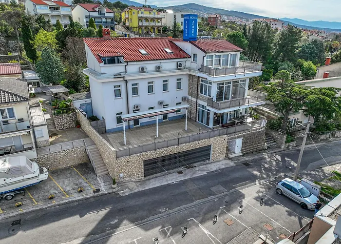Villa Aurora