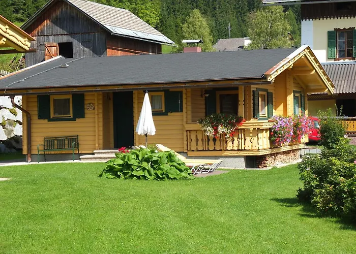 Regitnig - 4 Sterne Hotel Und Chalets