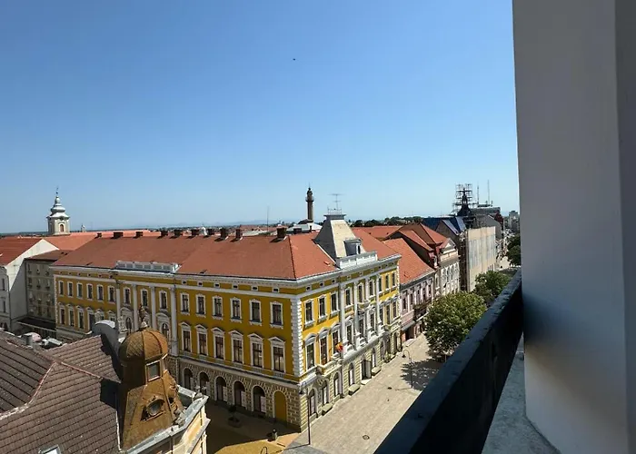 Hotel Aurora