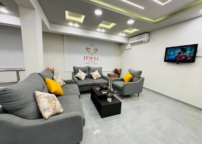 Elminya Compound
