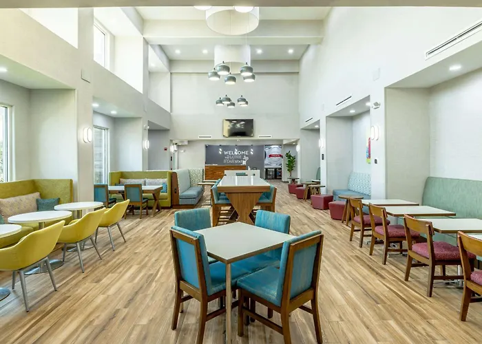 Hampton Inn & Suites Cleburne