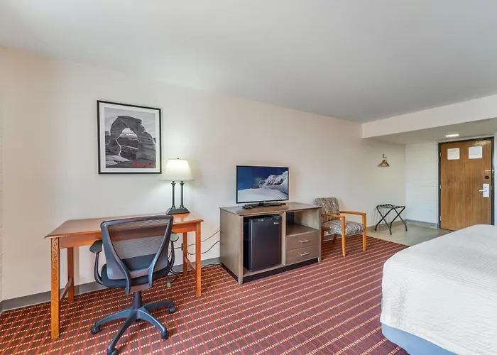 Ramada By Wyndham Richfield Ut I-70