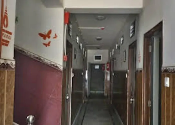 Goroomgo Sandhya Guest House Digha