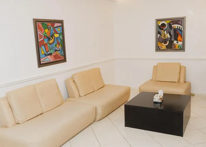 Ovic Hotel