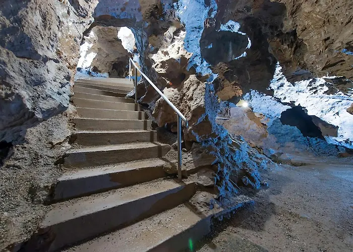 Waldhotel Tropfsteinhöhle