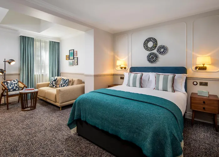The White Horses By Everly Hotels Collection