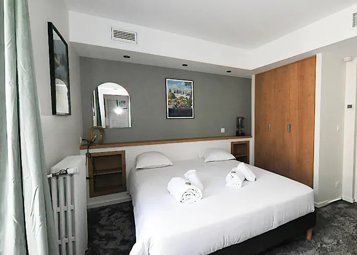 Hotel & Restaurant Le Patio Vichy