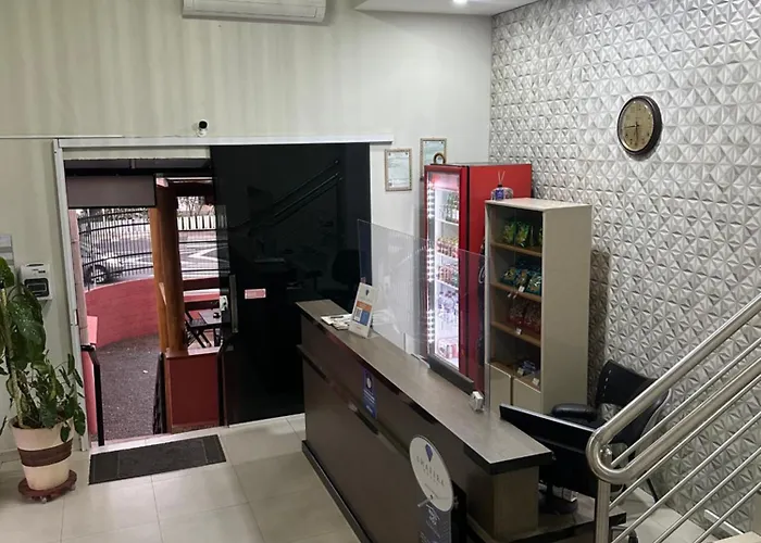 Shafira Hotel