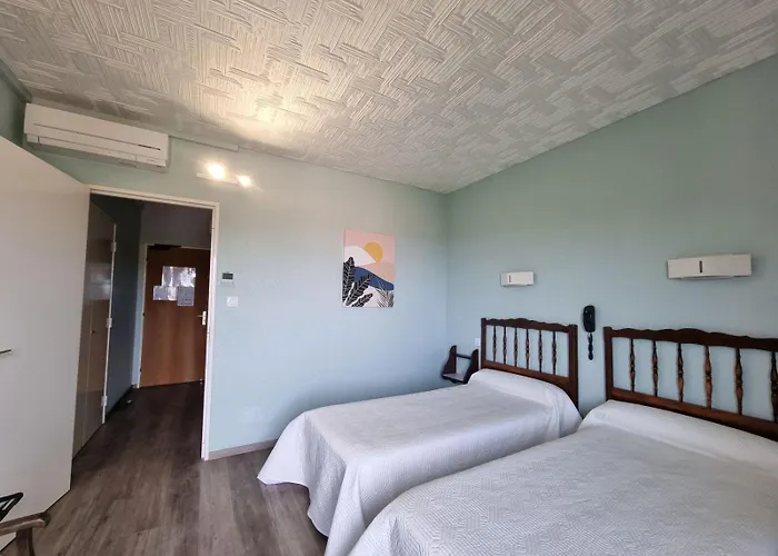 Hotel Ambeille Vue Mer
