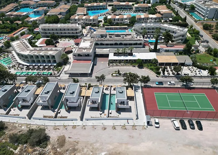 Delfinia Resort