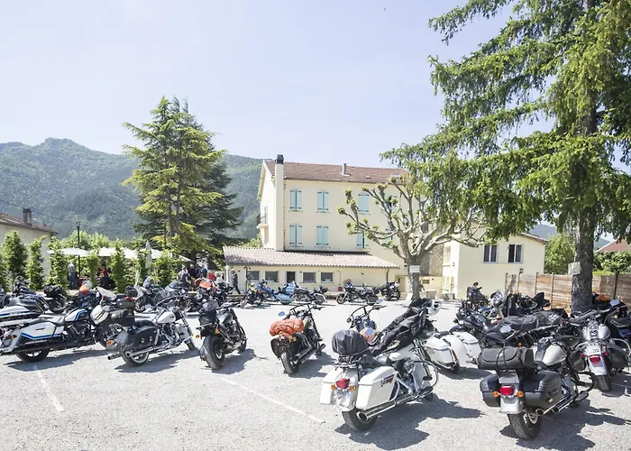 Hotel Le CARNOT à Die