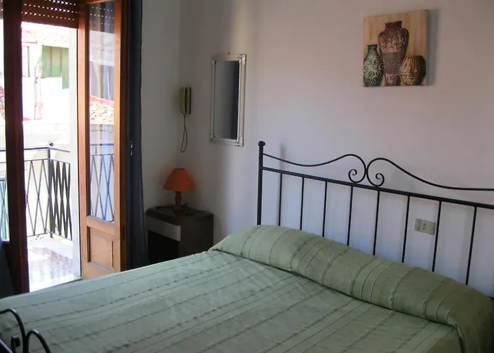 Hotel California Milazzo