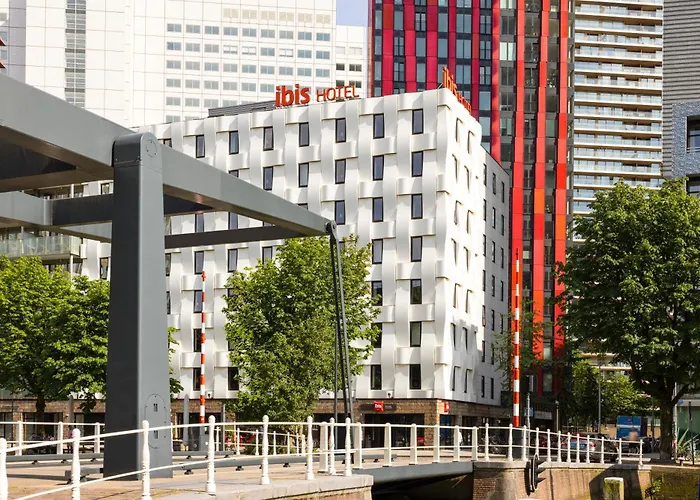 Ibis Rotterdam City Centre