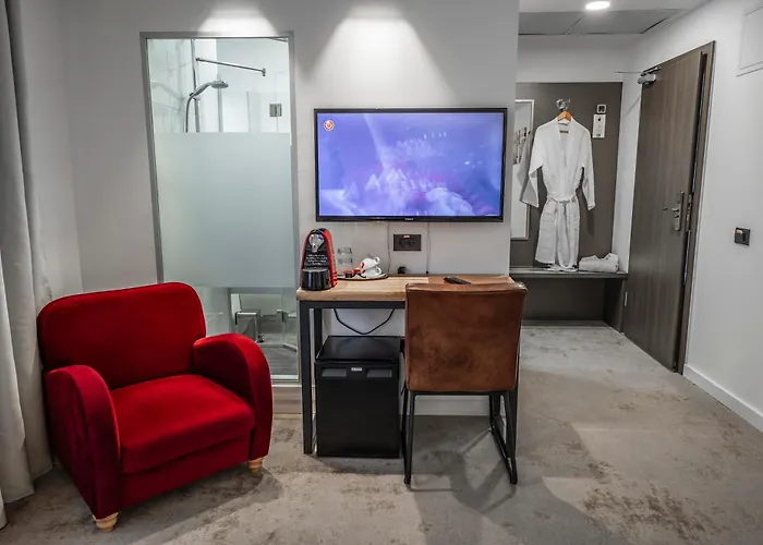Charm Boutique Hotel