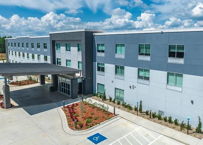 Holiday Inn Express & Suites - Springdale - Fayetteville Area