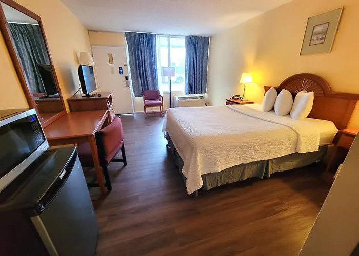 Days Inn By Wyndham Alexandria South