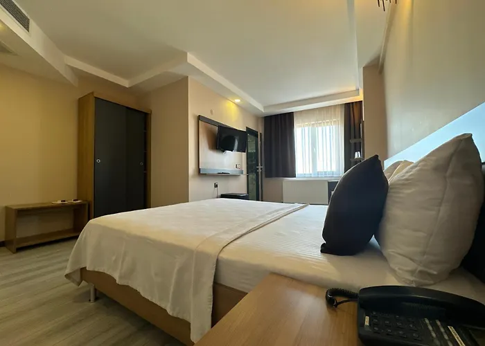 Korkmaz Otel