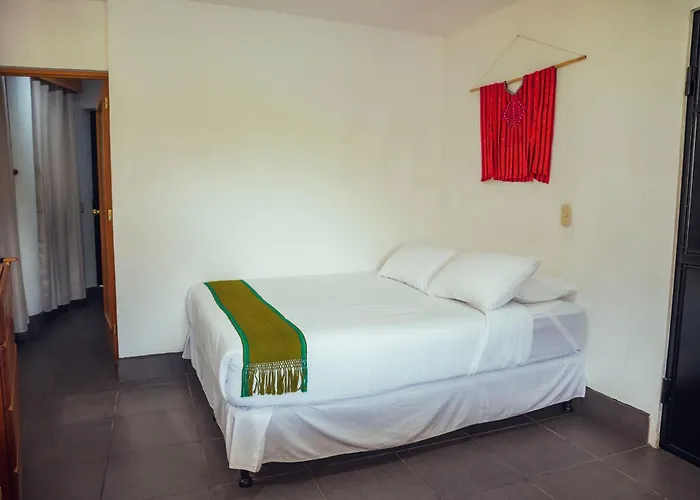 El Dragon Hotel