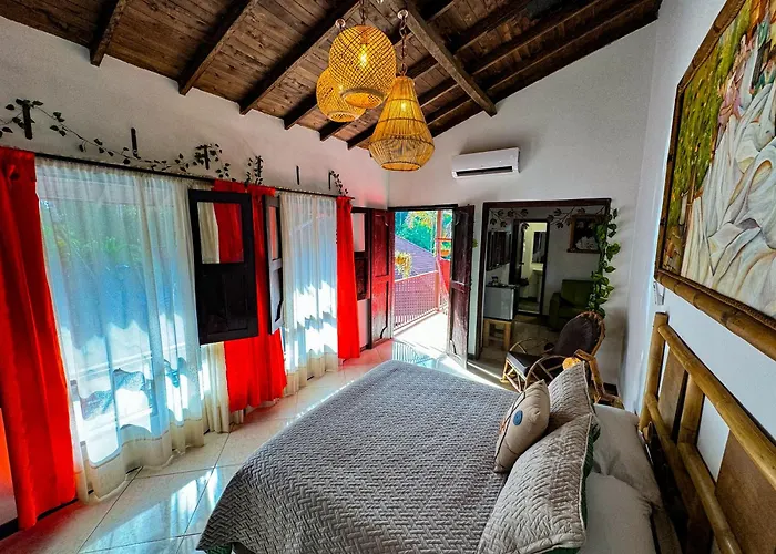La Granja Ecohotel