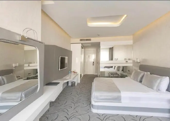 White Line Boutique Hotel