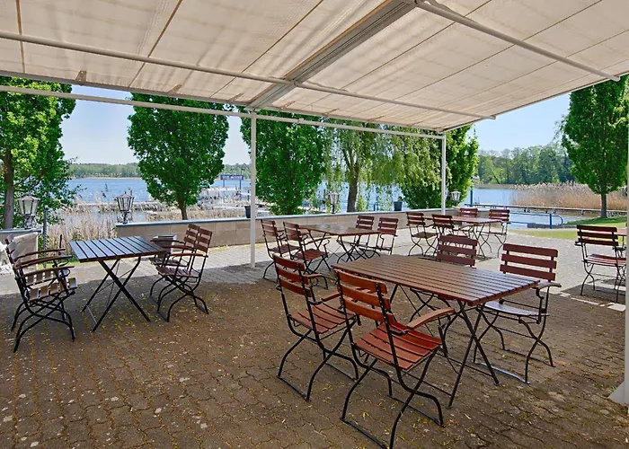 See Hotel Karlslust Chalets