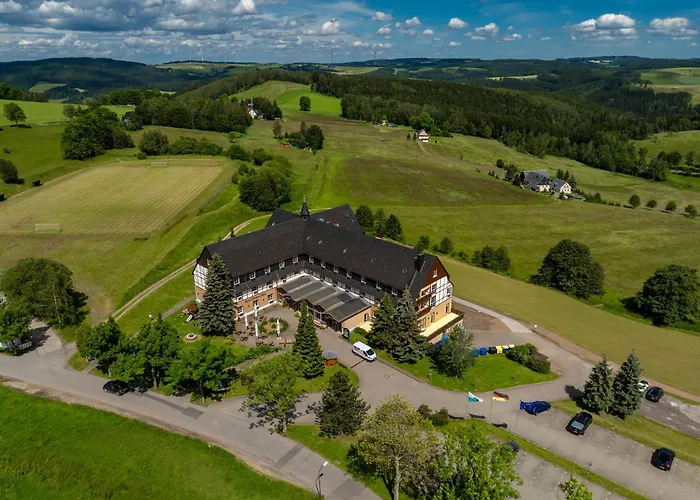 Panorama Berghotel Wettiner Hoehe