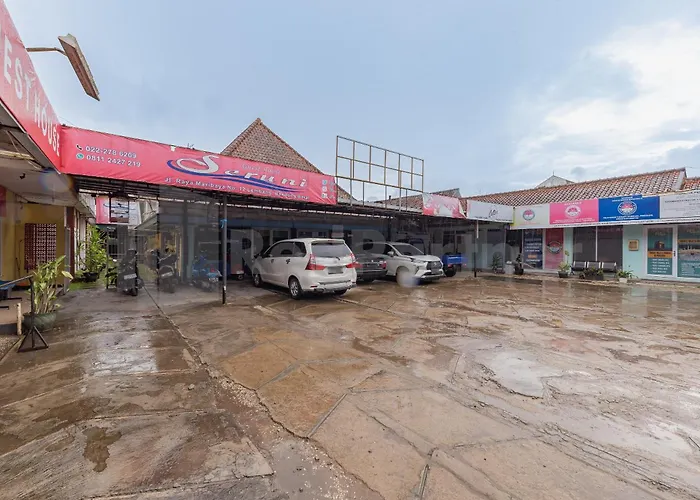 Seruni Guest House Near Alun Alun Lembang Mitra Reddoorz