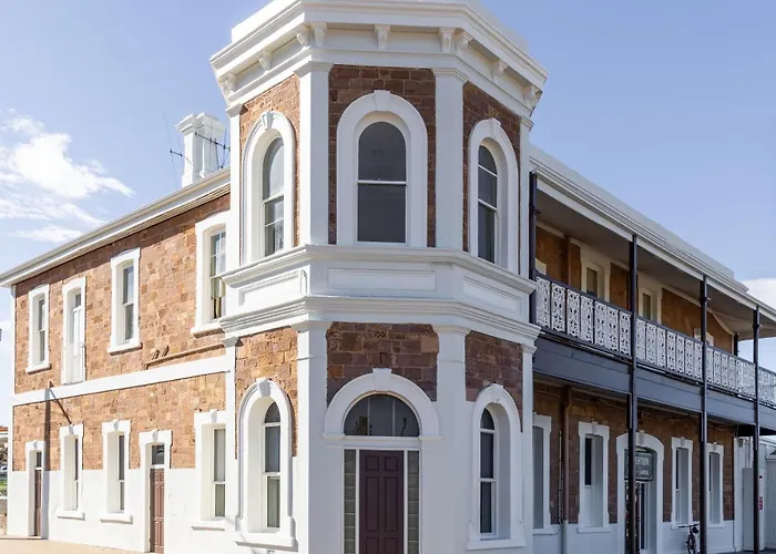 Pastoral Hotel Motel