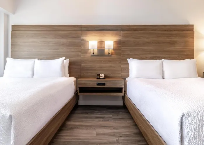 Atrium Hotel Vancouver