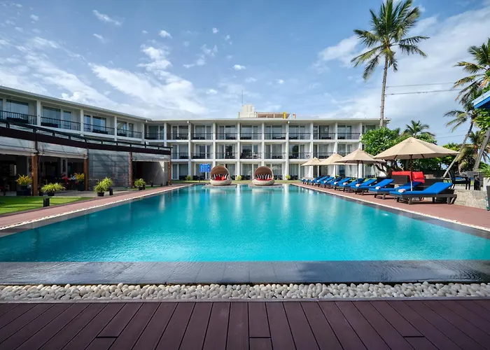 Camelot Beach Hotel