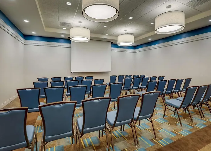Drury Inn & Suites Grand Rapids Cascade
