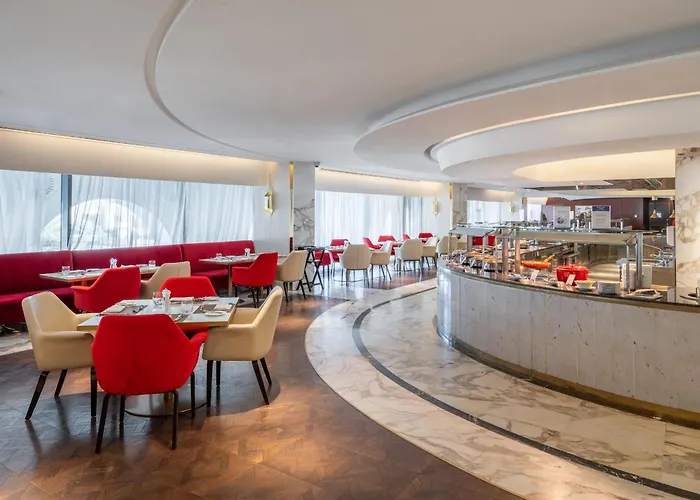 The Hotel Galleria Jeddah, Curio Collection By Hilton
