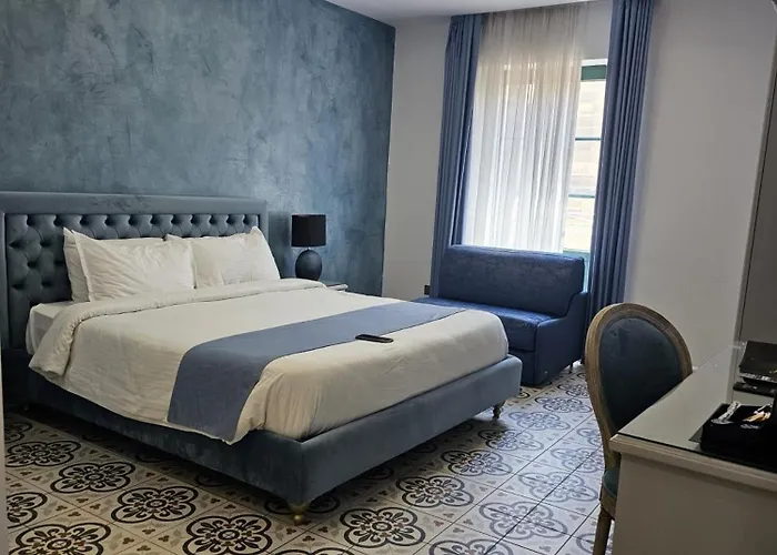 Casa Reale City Living By Sterling