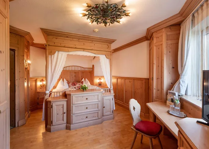 Hotel Tiroler Stuben