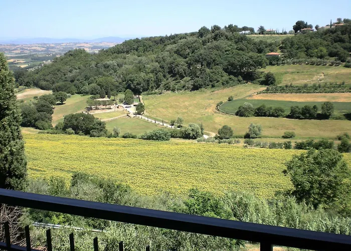 Hotel Sangallo B&B-Panoramic Position-Valley And Vineyard View-Family Run