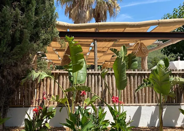 Auberge Des Pins