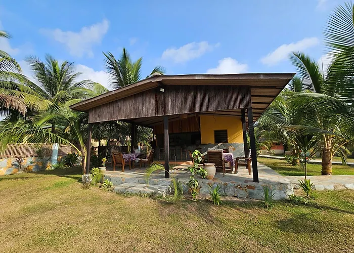 Uzoma'S Lodge