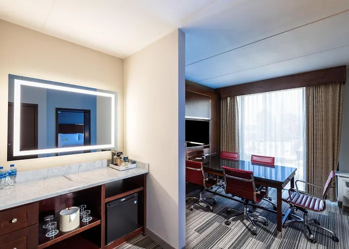 Four Points By Sheraton Atlanta Airport West College Park