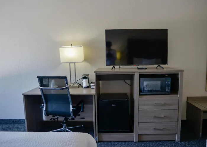 Baymont By Wyndham O'Fallon St. Louis Area