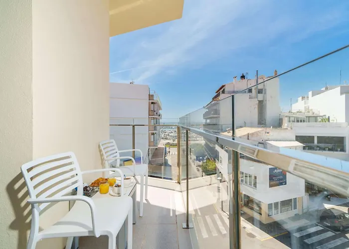 Mar Calma Hotel