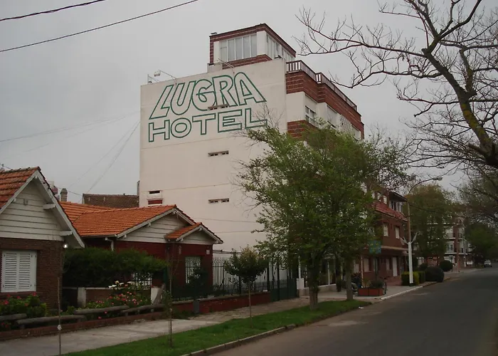 Lugra Hotel