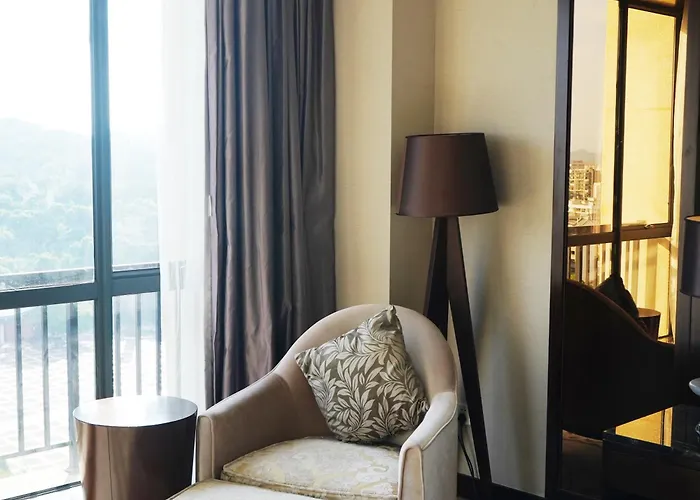 Howard Johnson Changsheng Plaza Meizhou