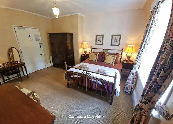 Cambus O' May Traditional Highland Hotel