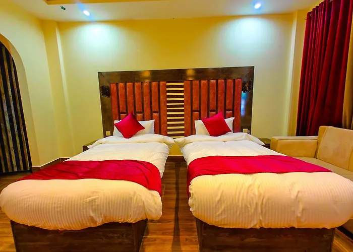 Kabirs Hotel Kalam