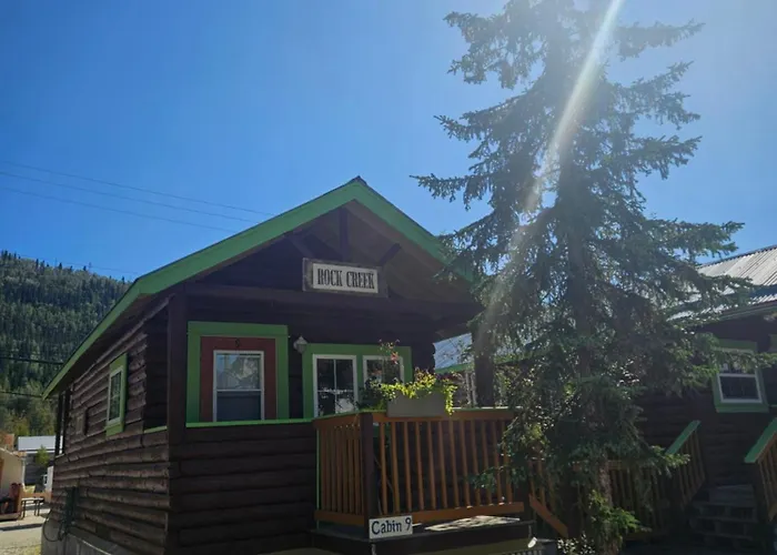 Klondike Kate'S Cabins