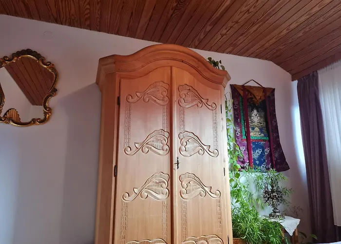 Seminarhaus Arya Maitreya